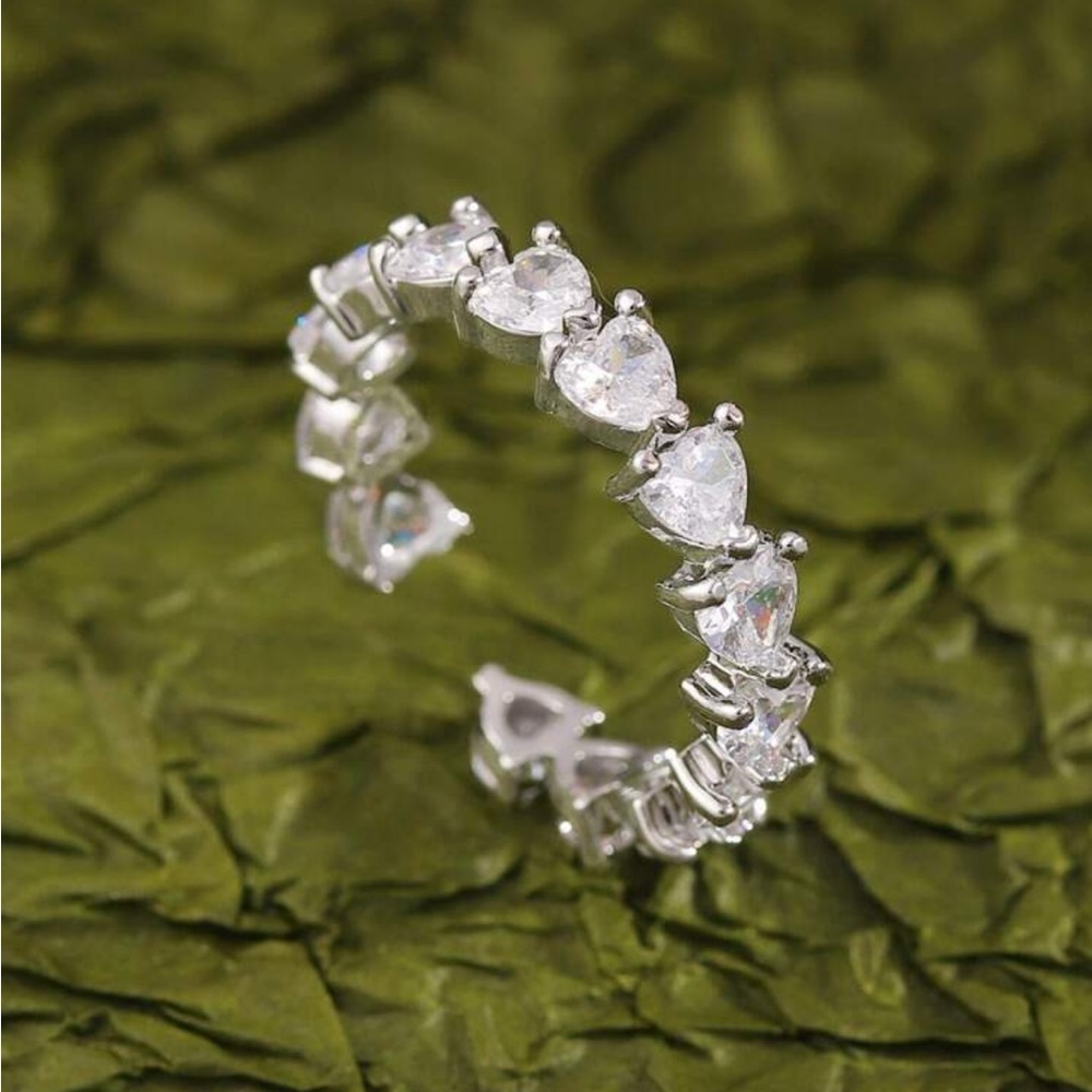 Silver ring - Picture 2 of 2